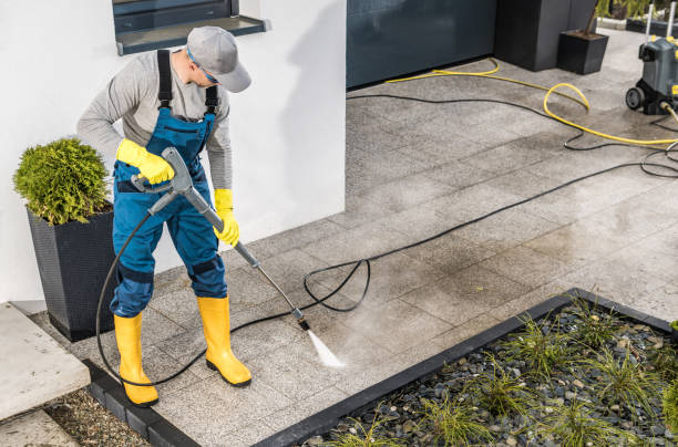 Why Choose Our Certified Pressure Washing Experts for Your Project Needs in La Quinta, CA?